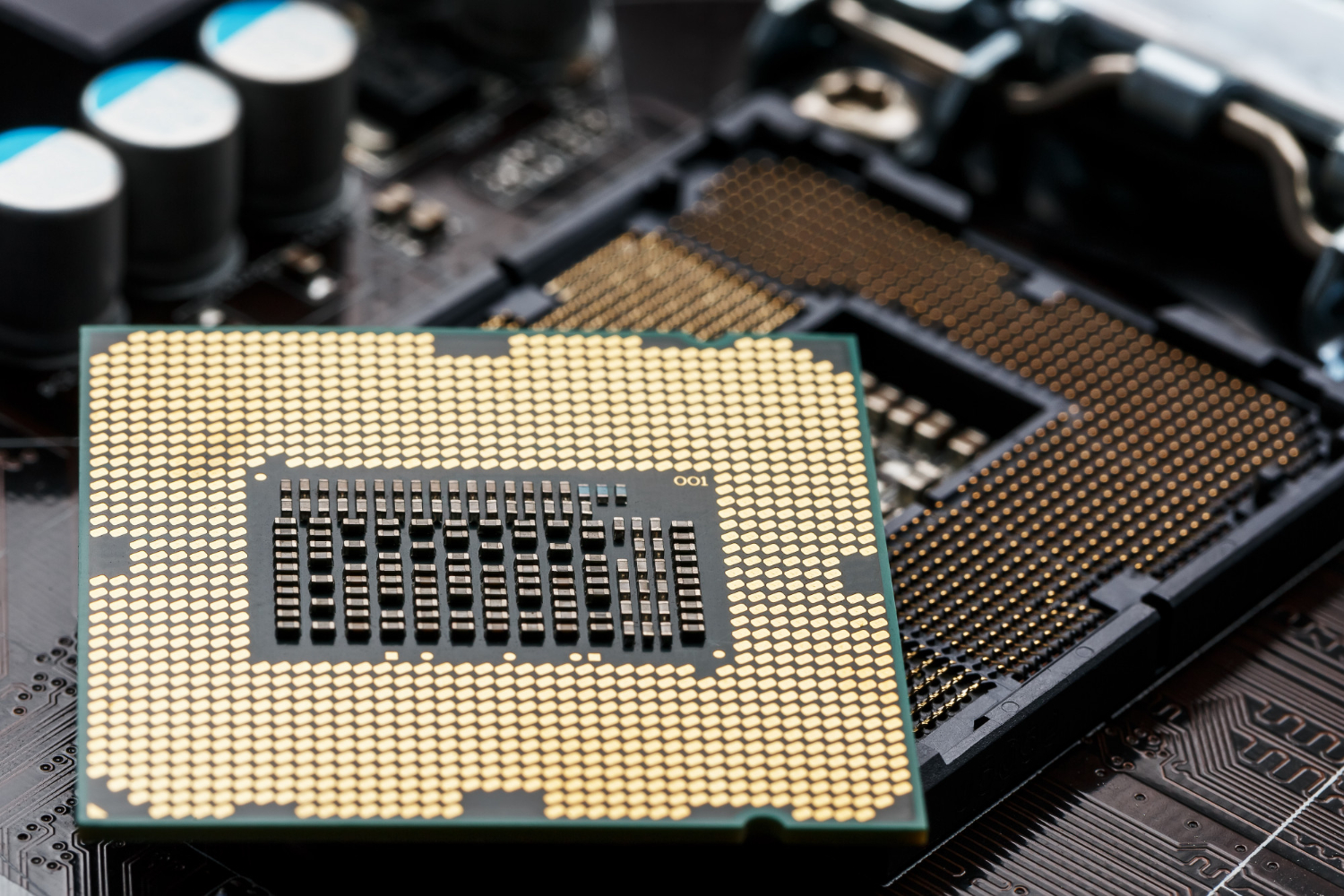 AMD Thread Ripper PRO 3000 – procesor w cenie samochodu