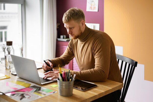 Jak skutecznie wykorzystać stronę wizytówkę dla rozwoju twojej marki online?